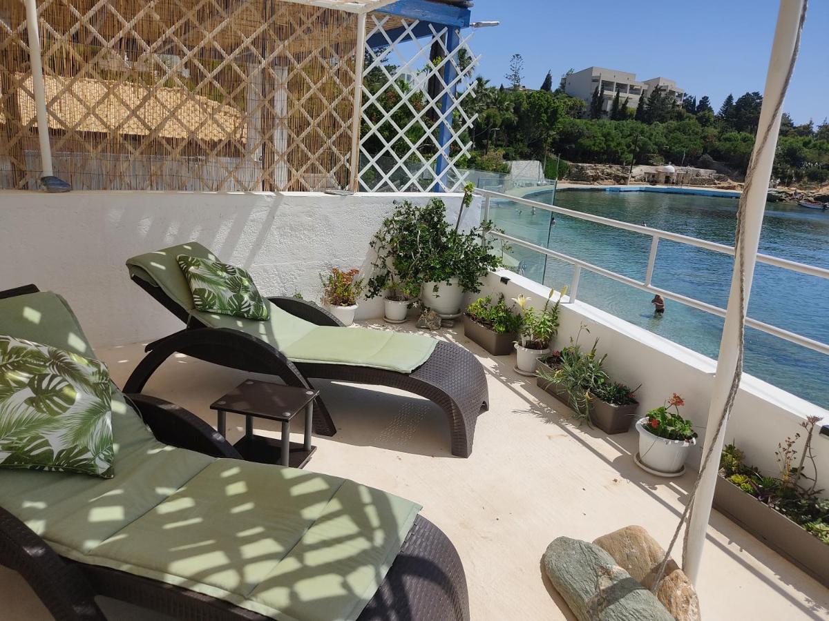 Komissa΄S Beach House Agia Pelagia  Esterno foto