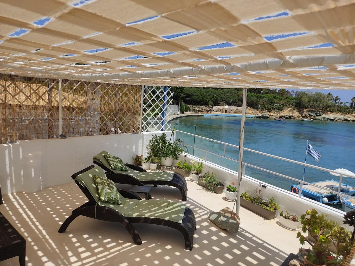 Komissa΄S Beach House Agia Pelagia  Esterno foto
