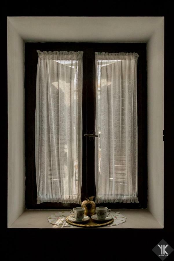 Komissa΄S Beach House Agia Pelagia  Esterno foto