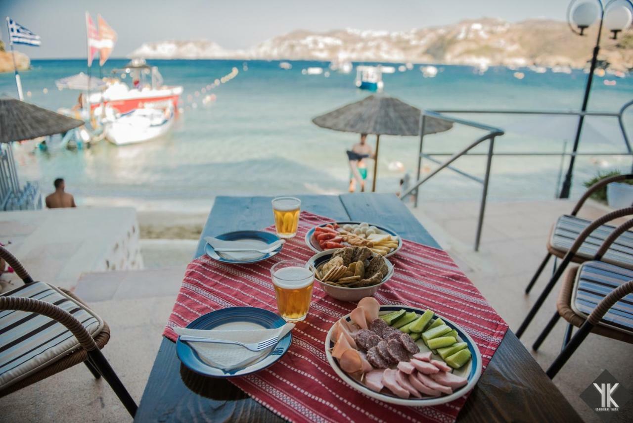 Komissa΄S Beach House Agia Pelagia  Esterno foto