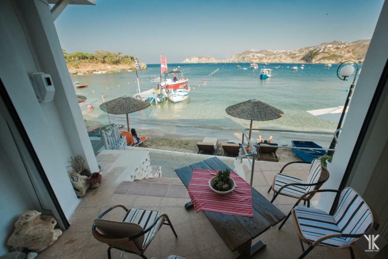 Komissa΄S Beach House Agia Pelagia  Esterno foto